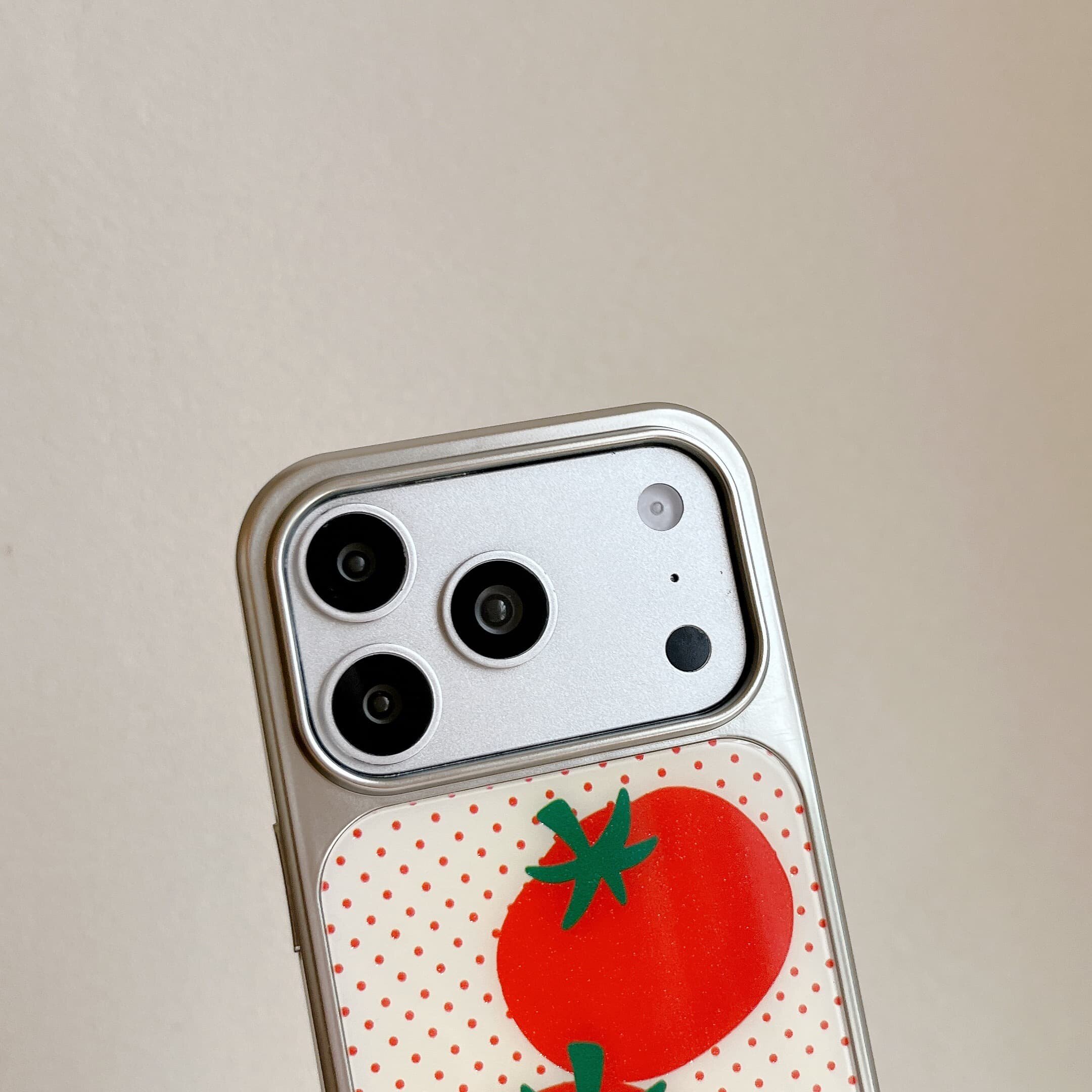 Tatlı, Havalı, Sade ve Sevimli - Phone Accessories Red incelemesi ve fiyatı